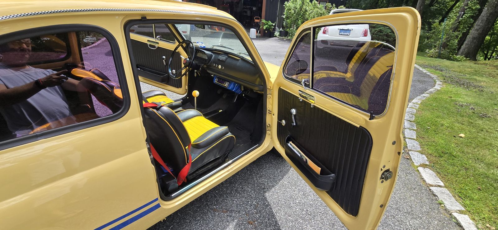 Luigi, 1972 Fiat 500 L — plate 28